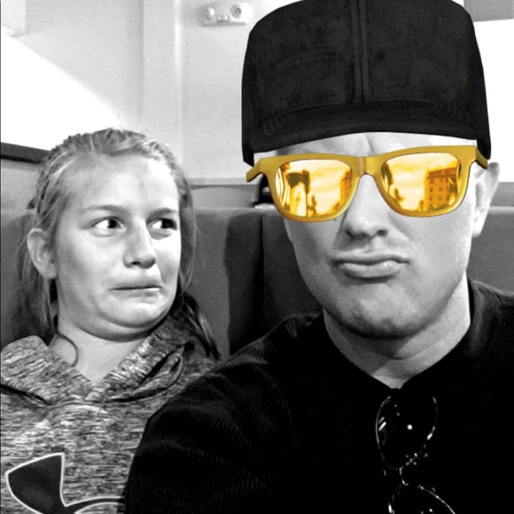 🔥 - Picture 3 of 5